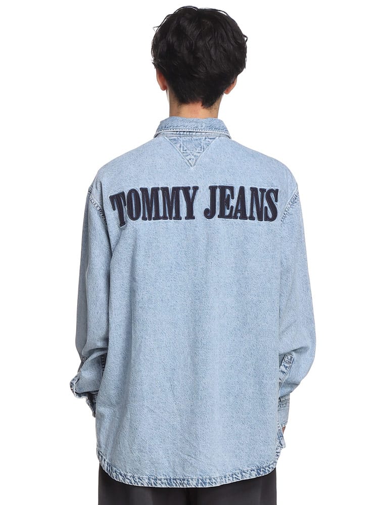 TOMMY JEANS (トミージーンズ) バックロゴ 長袖 デニムシャツ DENIM 
