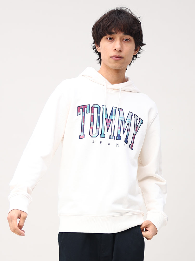 TOMMY JEANS (トミージーンズ) 裏毛 チェックロゴ プルオーバー パーカー REG TARTAN TOMMY HOODIE