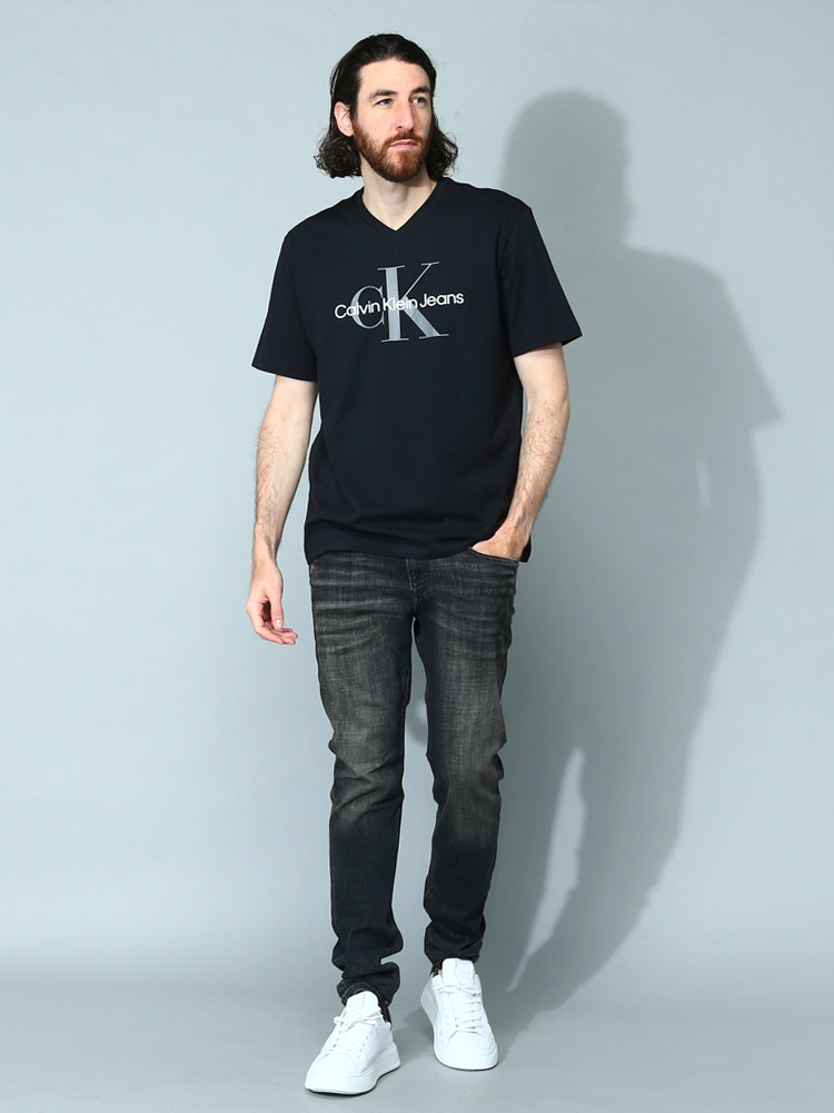 Calvin Klein (カルバンクライン) ロゴプリント Vネック 半袖 Tシャツ 