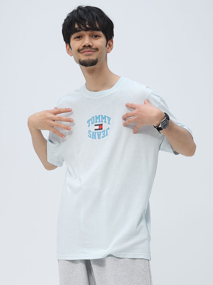 TOMMY JEANS (トミージーンズ) ロゴプリント クルーネック 半袖 Tシャツ