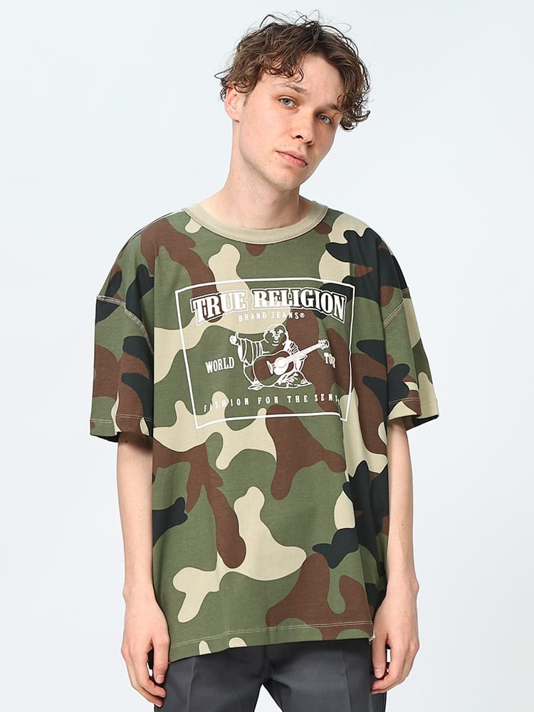 TRUE RELIGION (トゥルーレリジョン) カモフラ BOXロゴ ドロプショルダー クルーネック 半袖 Tシャツ