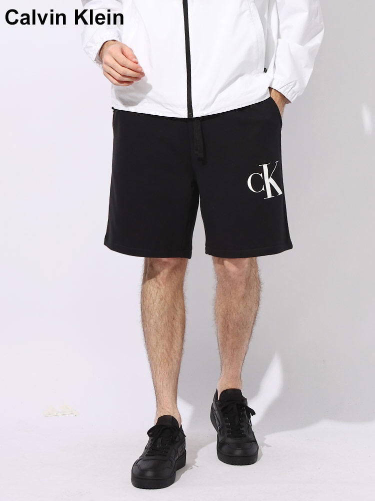Calvin Klein (カルバンクライン) 裏起毛 ロゴ ウエストコード スウェット ショートパンツ