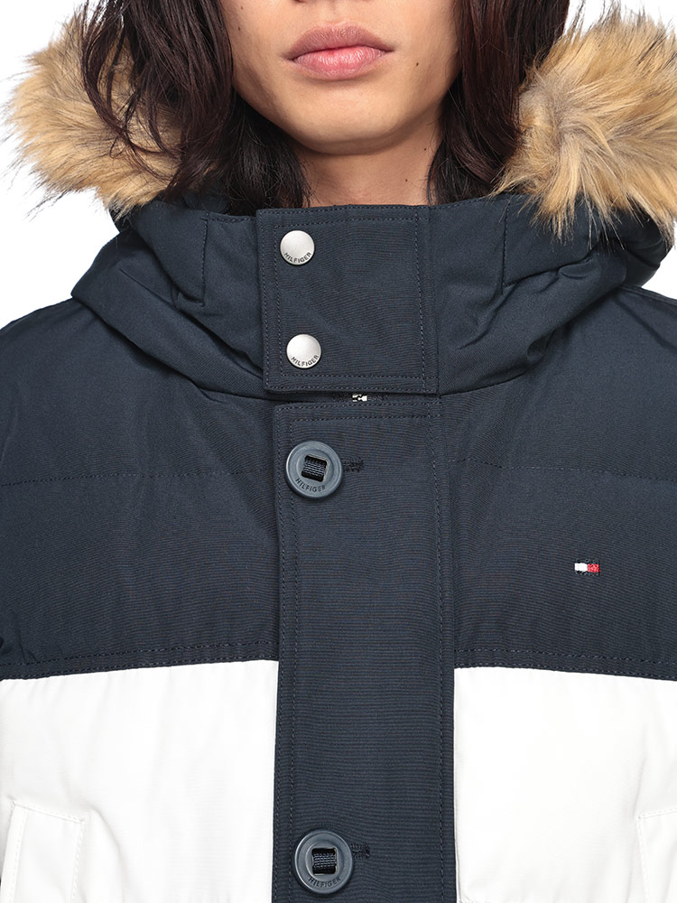 TOMMY HILFIGER (トミーヒルフィガー) フェイクファー