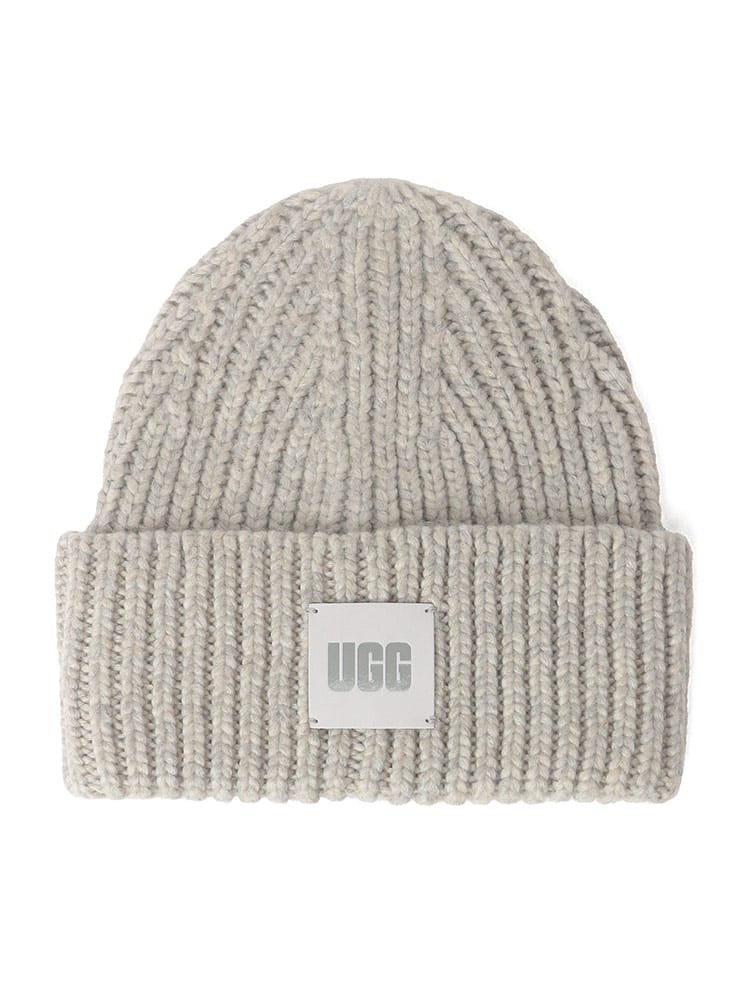 UGG (アグ) レザーロゴパッチ ケーブルニット キャップ Chunky Rib Beanie UGGL20061 レディース