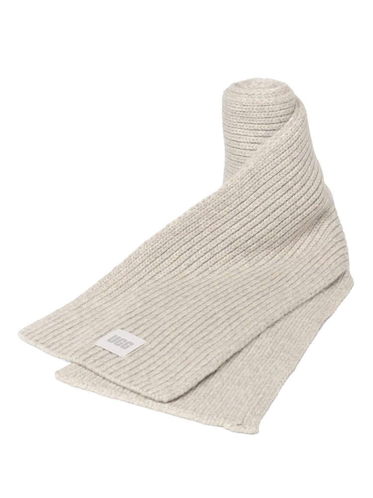 UGG (アグ) レザーロゴパッチ ケーブルニット マフラー Chunky Rib Scarf UGGL101106 レディース