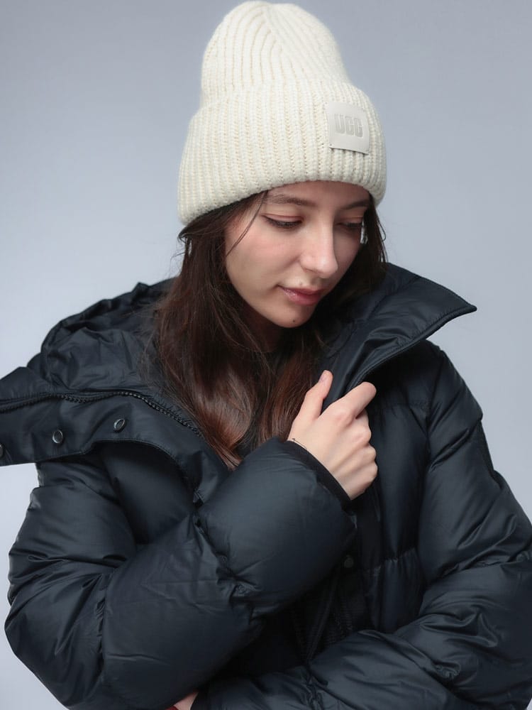 UGG (アグ) ロゴ リブ ニット キャップ CHUNKY RIB BEANIE チャンキー リブ ビーニー UGGL20061 レディース