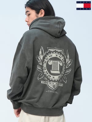 TOMMY JEANS (トミージーンズ)　パーカー 長袖 バックプリント プルオーバー DM0DM22367