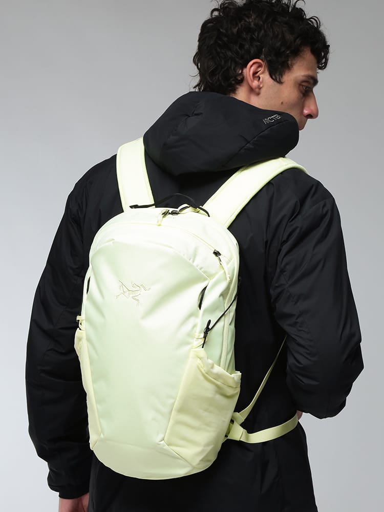 ARC'TERYX (アークテリクス) メンズ バックパック ロゴ刺繍 マンティス 16 バックパック ARCX000010636