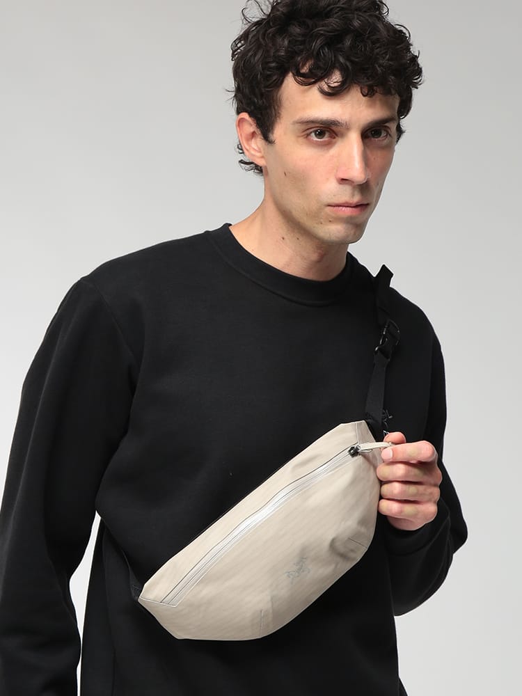 ARC'TERYX (アークテリクス) メンズ ボディバッグ ロゴ グランヴィル クロスボディ バッグ ARCX000009622