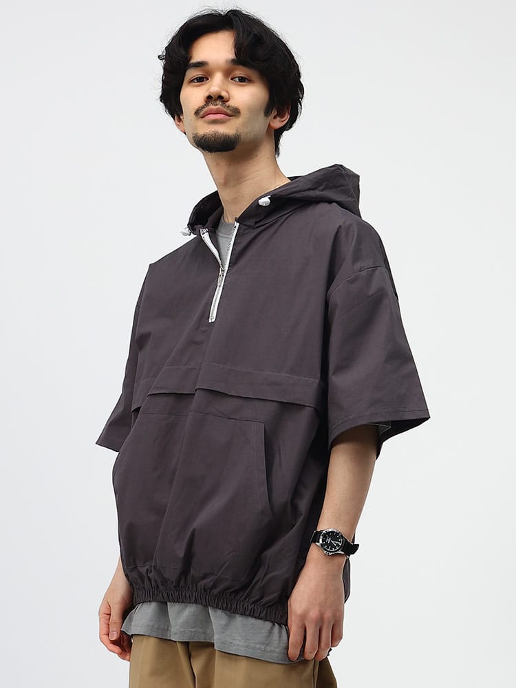 Notice Board (ノーティスボード) ハーフジップ 半袖 アノラックパーカー