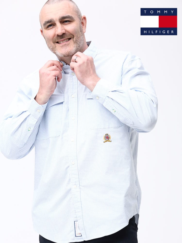 大きいサイズ メンズ TOMMY HILFIGER (トミーヒルフィガー) ストレッチコットン ストライプ ポケット ボタンダウン 長袖 シャツ 35th anniversary