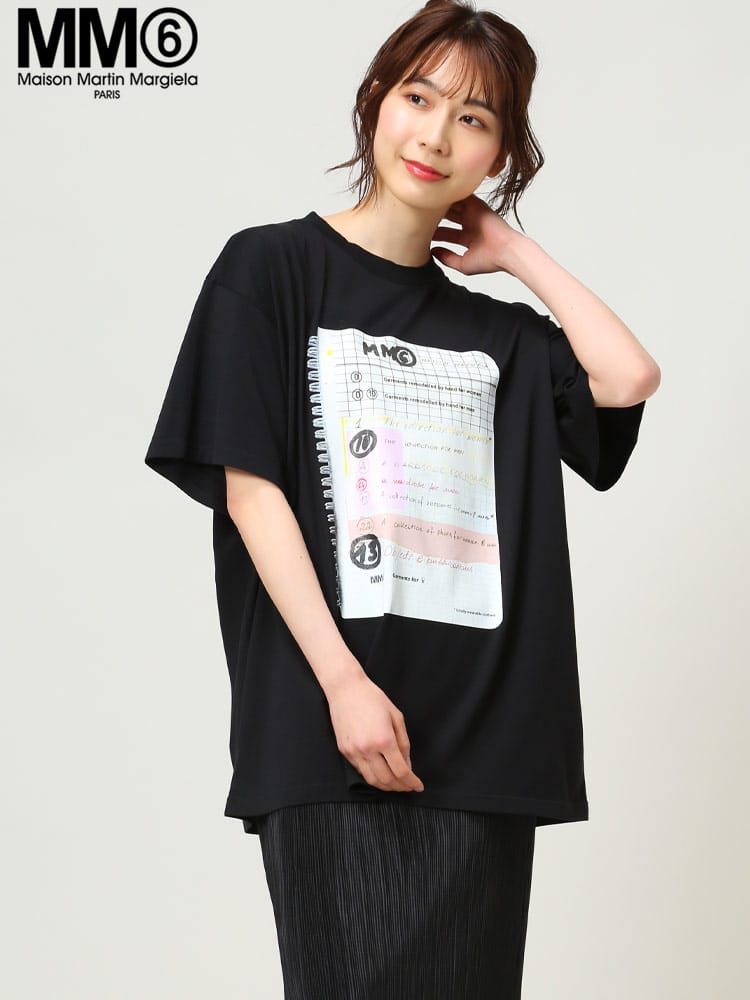 MM6 Maison Margiela (エムエムシックス メゾン マルジェラ) フロントプリント クルーネック 半袖 Tシャツ Quaderno Note MM6S52GC0235 レディース ブランド