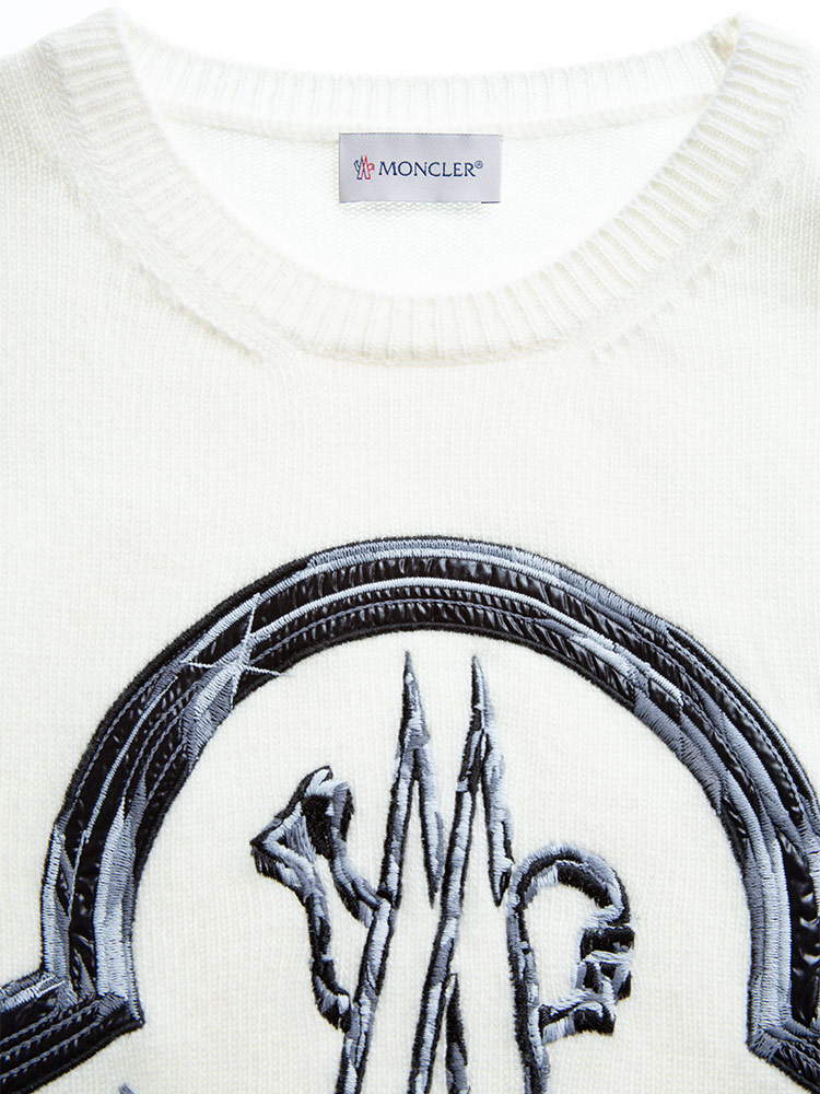 MONCLER モンクレール ビッグ ロゴ 刺繍 クルーネック ニット ブランド 