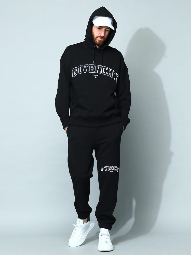 GIVENCHY (ジバンシィ) ロゴ刺繍 スウェット ジョギングパンツ メンズ 