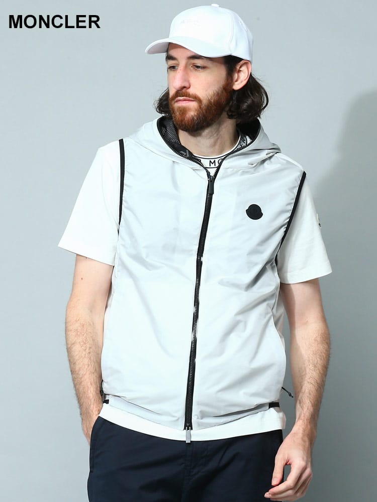 MONCLER (モンクレール) 撥水ナイロン フルジップ ベスト Pakito 