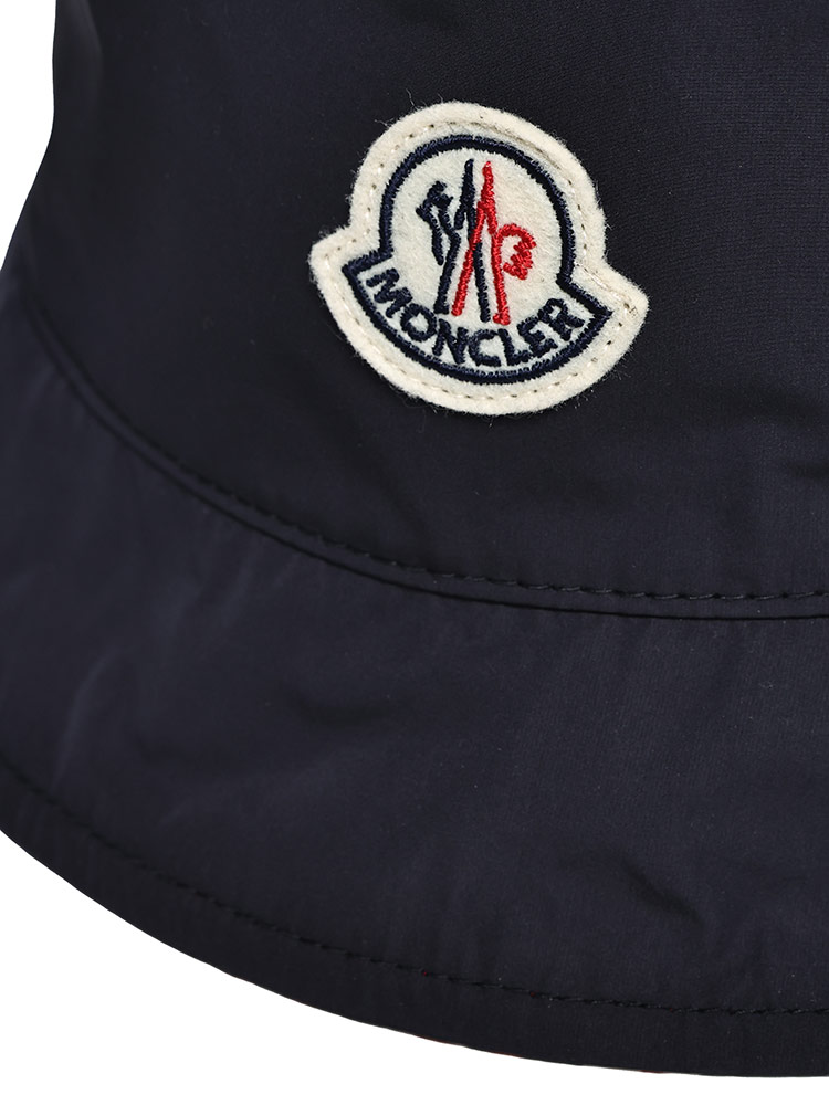 入荷済美品 MONCLER モンクレール ロゴ刺繍 ナイロンバケットハット ブラック 帽子