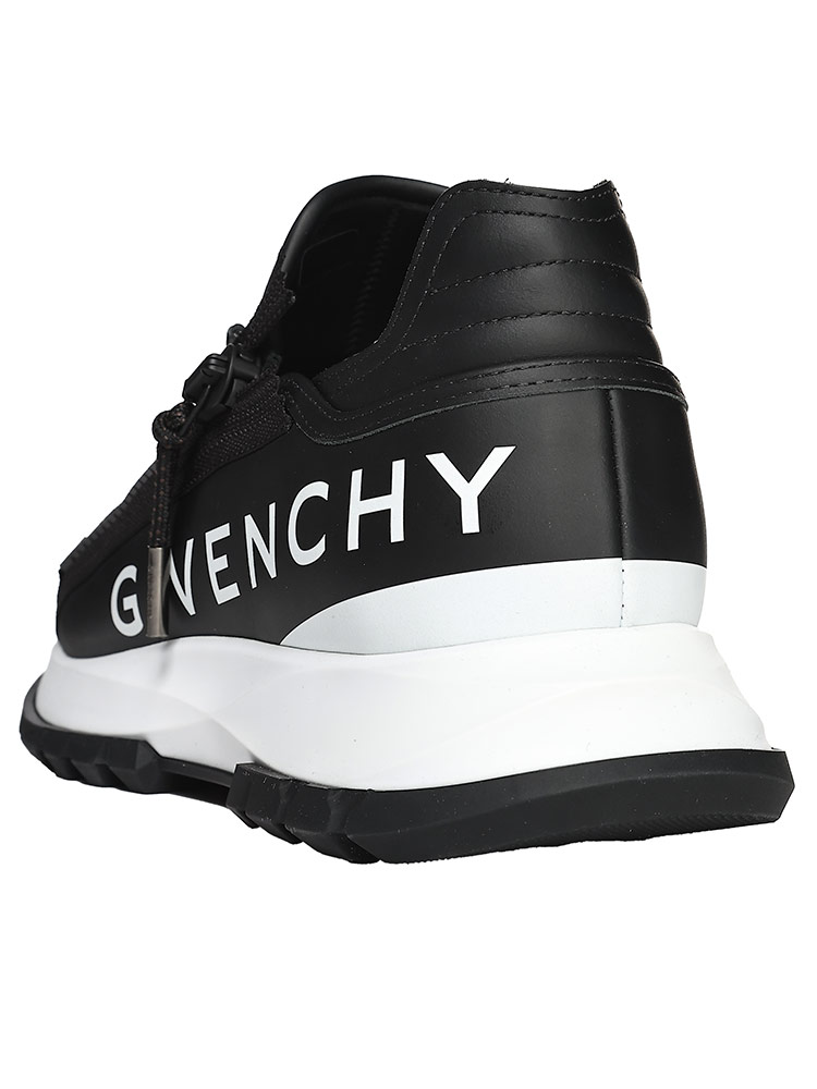 GIVENCHY (ジバンシィ) ロゴプリント サイドジップ スニーカー Spectre GVBH009BH1LL メン【サカゼン公式通販】