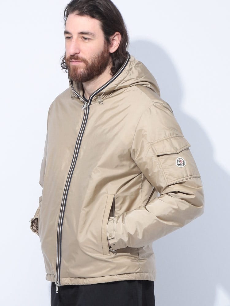 MONCLER (モンクレール) ストライプジップ ライトダウン ジャケット MCEVETTES5 メンズ