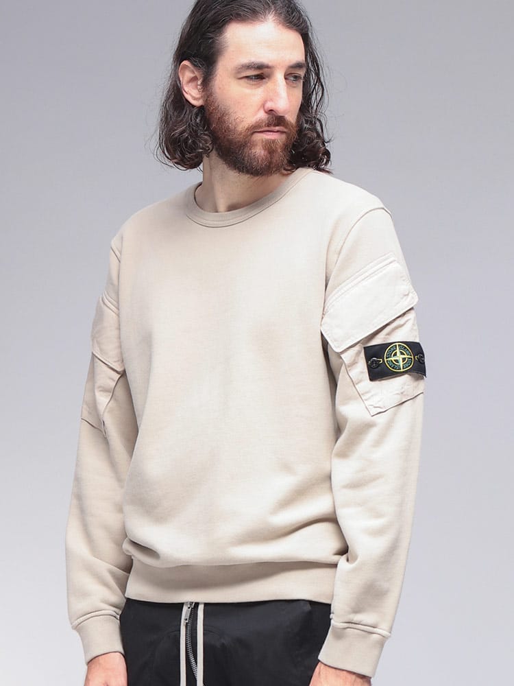 STONE ISLAND (ストーンアイランド) 腕ポケット スウェット トレーナー SI6100008S0A20 メンズ