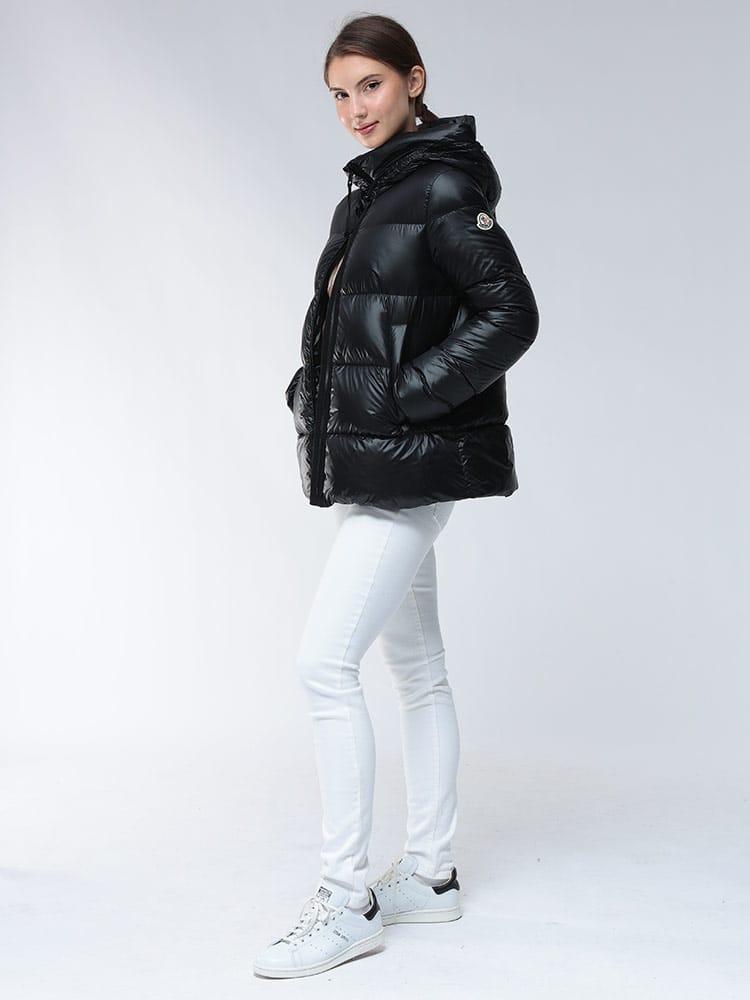 MONCLER (モンクレール) ナイロン フルジップ フレア ショート ダウン 
