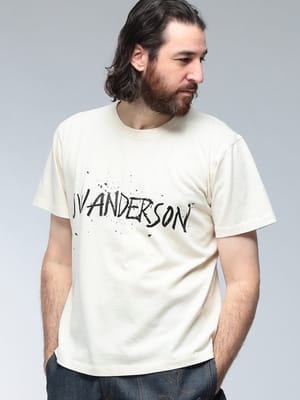 JW ANDERSON (ジェイダブリューアンダーソン) ロゴ プリント クルーネック コットン 半袖 Tシャツ circular JWJT0307PG1936 メンズ
