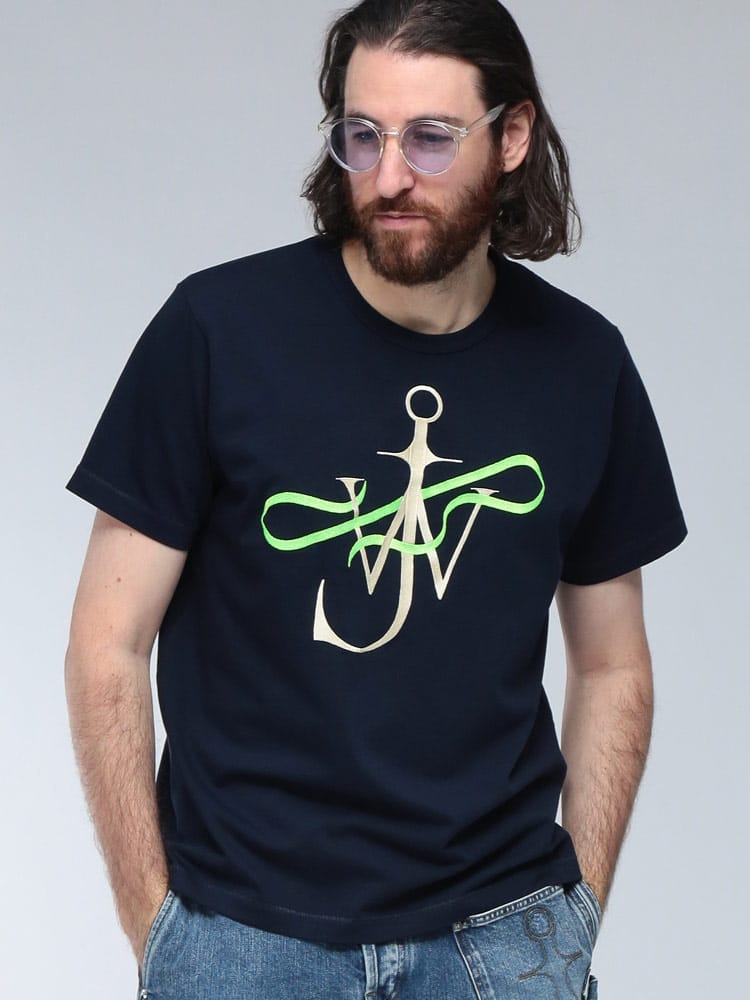 JW ANDERSON (ジェイダブリューアンダーソン) ロゴ 刺繍 クルーネック コットン 半袖 Tシャツ ribbon anchor JWJT0320PG1937 メンズ