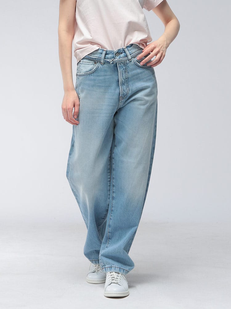 Acne Studios (アクネストゥディオズ) レディース ジーンズ ダメージ加工 ボタンフライ ベルト付き デニム パンツ 1991 TOJ ACLC00039