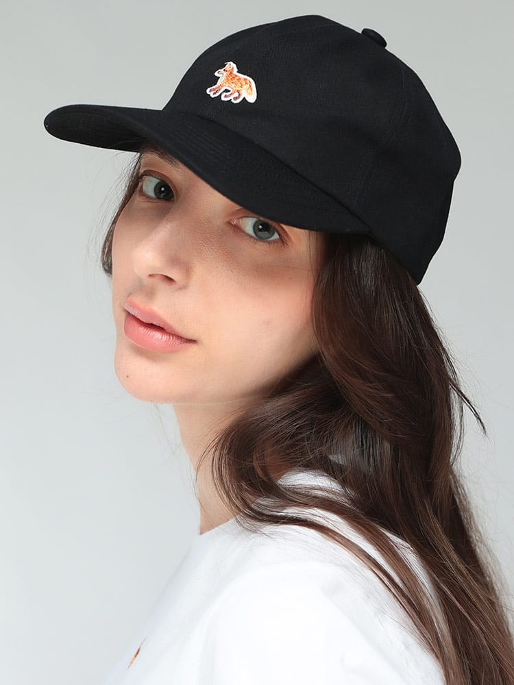 Maison Kitsune (メゾン キツネ) レディース キャップ BABY FOX キツネ 刺繍 6パネル KNLW06109WB0026
