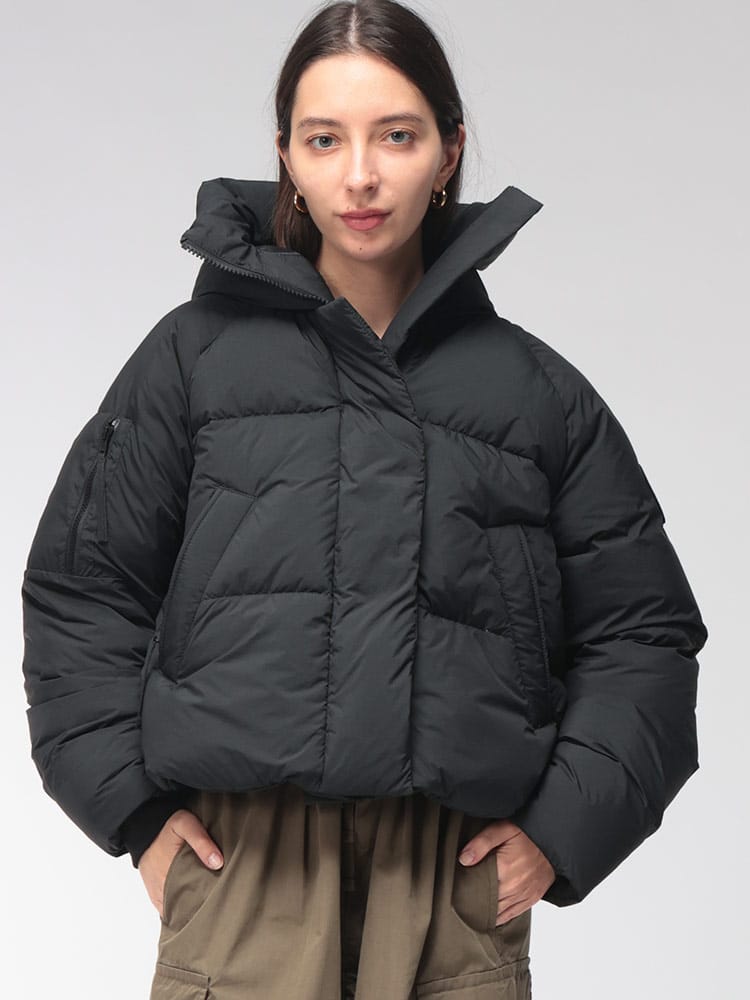 CANADA GOOSE (カナダグース) レディース ダウン ジャケット CHILLIWACK チリワック パッファー フーディット ショート丈 ダウン ブルゾン CGL2088WT