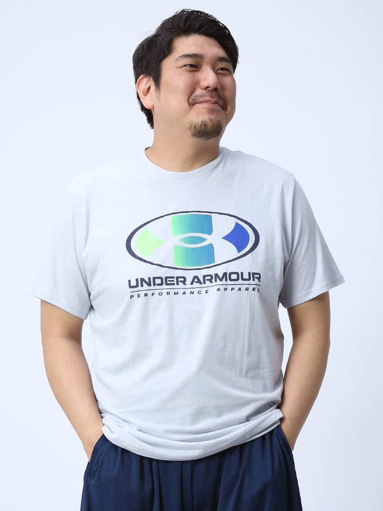 大きいサイズ メンズ UNDER ARMOUR (アンダーアーマー) USA規格 LOOSE プリント クルーネック 半袖 Tシャツ UA MULTI COLOR LOCKER TEE