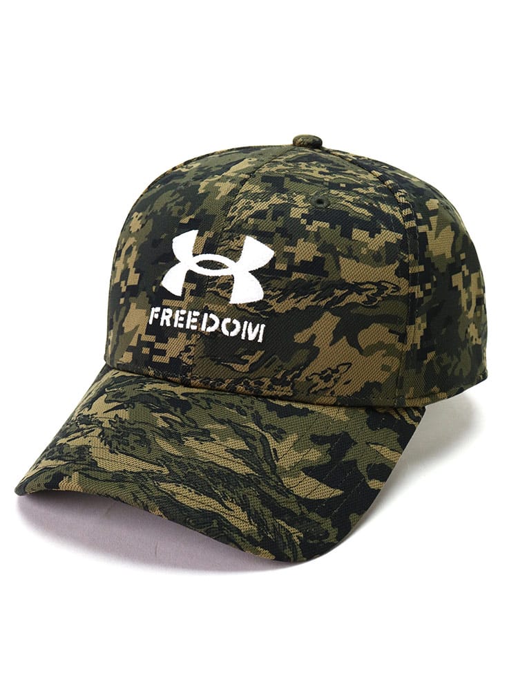 大きいサイズ メンズ UNDER ARMOUR (アンダーアーマー) USA規格 ロゴ刺繍 キャップ FREEDOM BLITZING HAT