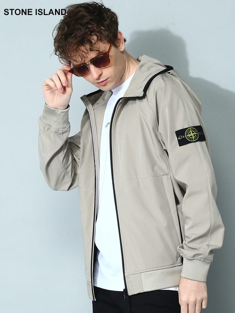 STONE ISLAND (ストーンアイランド) ソフトシェル フルジップ 