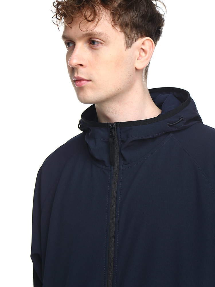 STONE ISLAND (ストーンアイランド) ソフトシェル フルジップ 