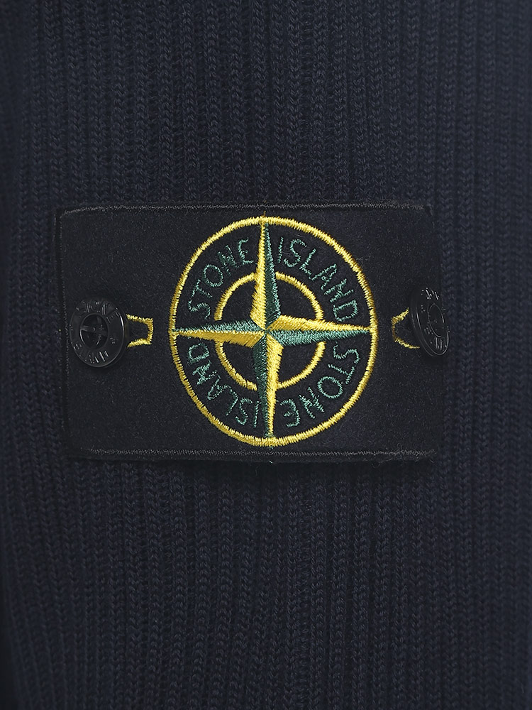 STONE ISLAND (ストーンアイランド) 袖ロゴ タートルネック リブニット