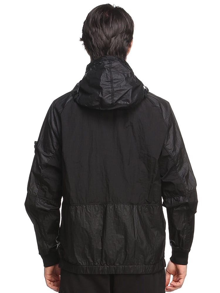 STONE ISLAND (ストーンアイランド) バックル付きフード ロゴパッチ 