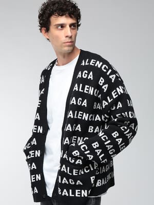 BALENCIAGA (バレンシアガ) メンズ カーディガン 長袖 総柄ロゴ Vネック ニット BC766471T1673