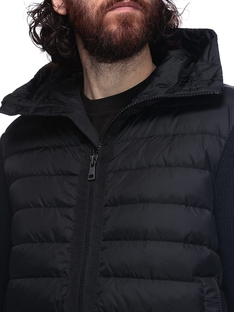 MONCLER (モンクレール) フード フロントダウン フルジップ ニット 