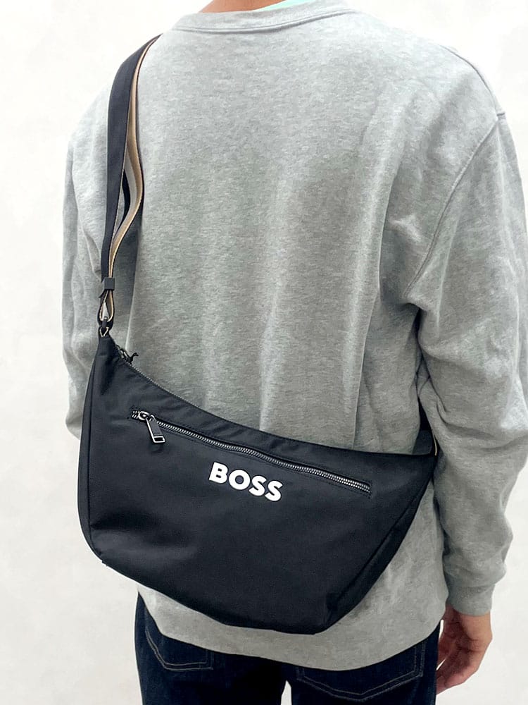 HUGO BOSS (ヒューゴボス) コントラストロゴ クロスボディバッグ  HB50548223 メンズ