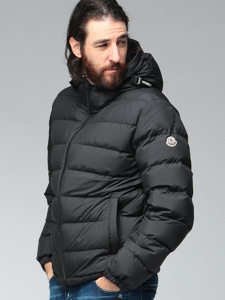 MONCLER (モンクレール) フードロゴストラップ フルジップ ダウン 