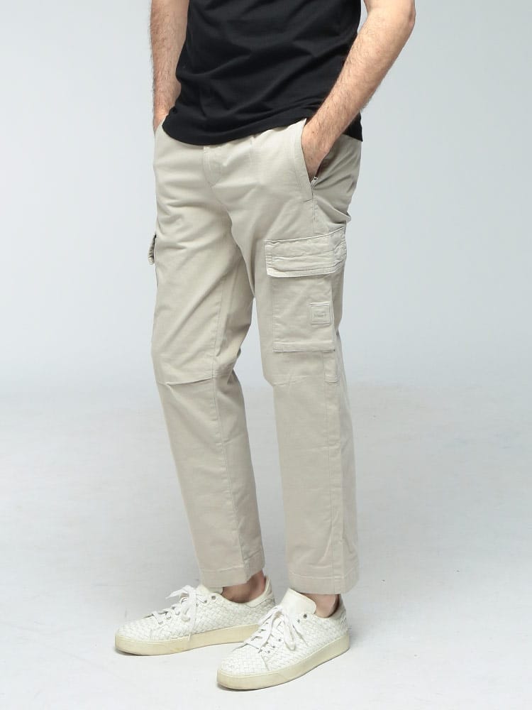 HUGO BOSS (ヒューゴボス) メンズ カーゴパンツ ロゴ ポケット ミリタリー カーゴ パンツ HB50552096