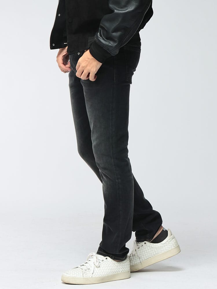 HUGO BOSS (ヒューゴボス) メンズ デニムパンツ ストレッチコットン ジップフライ スリムフィット ブラックジーンズ Delaware HB50564384