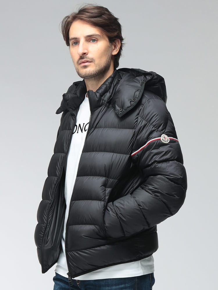 MONCLER (モンクレール) メンズ ダウンジャケット ショートダウン フード 袖トリコロール RAVENLOCK MCRAVENLOCK6