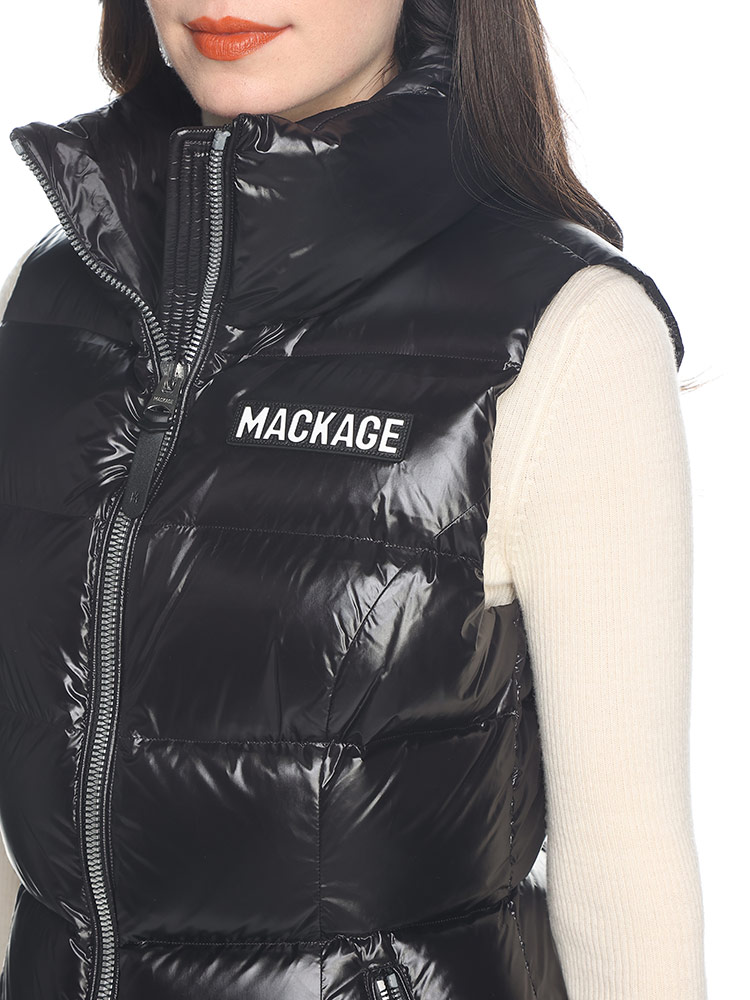 MACKAGE (マッカージュ) 胸ロゴ フルジップ ダウンベスト MKGCHAYA3 