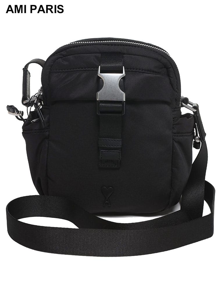 AMI PARIS (アミパリス) 撥水ナイロンキャンバス クロスボディ ポケットバッグ