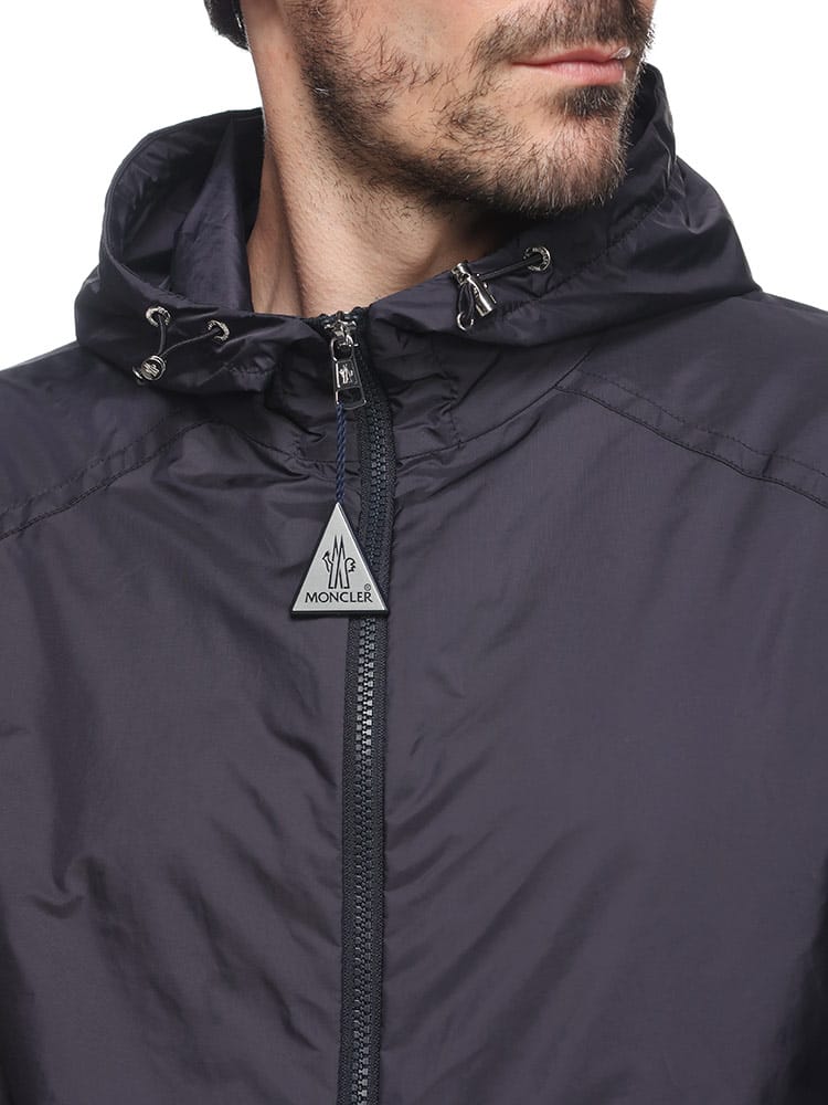 MONCLER (モンクレール) 撥水 肩ポケット フルジップ ナイロンパーカー 