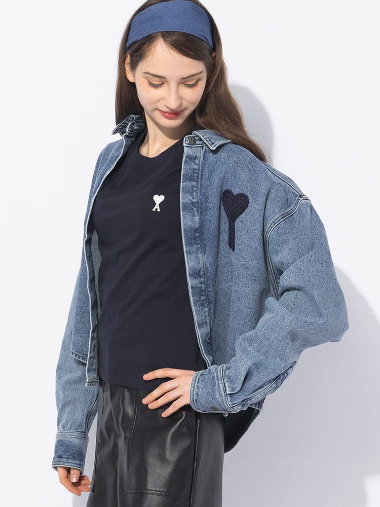 AMI PARIS (アミパリス) 胸ロゴ クロップド デニムシャツ AMLFSH168DE0046 レディース
