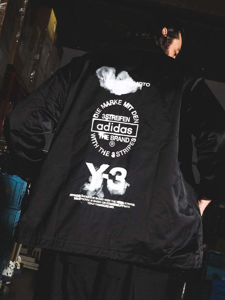 Y-3 (ワイスリー) U グラフィック コーチ ジャケット GRAPHIC Y3JW4626 メンズ