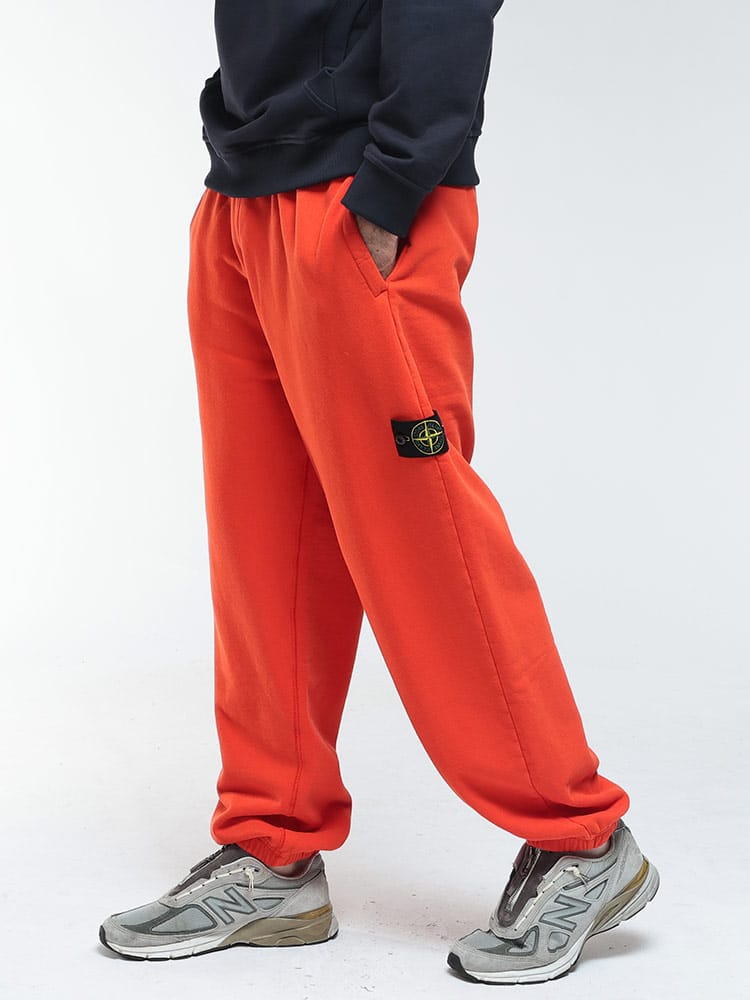 STONE ISLAND (ストーンアイランド) コンパスパッチ スウェットパンツ 