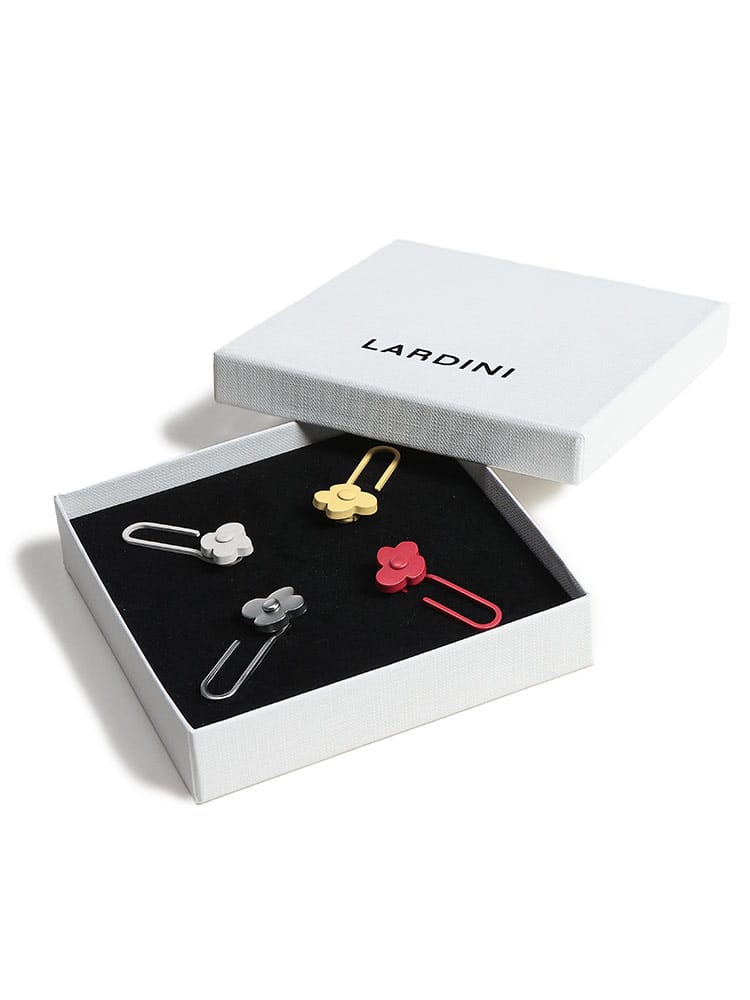 LARDINI (ラルディーニ) メンズ ブートニエール フラワーモチーフ ラペルピン 4個セット LDCNBOX26C325