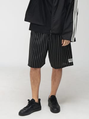 Y-3 (ワイスリー) メンズ ショートパンツ メッシュ ストライプ ショーツ MESH PINSTRIPE Y3KQ9829